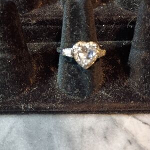 Iris Silver Heart Ring with Sparkling Accents